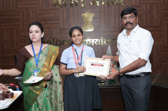 PSY Meritorious honor Nagpur Collectorate Maharshtra